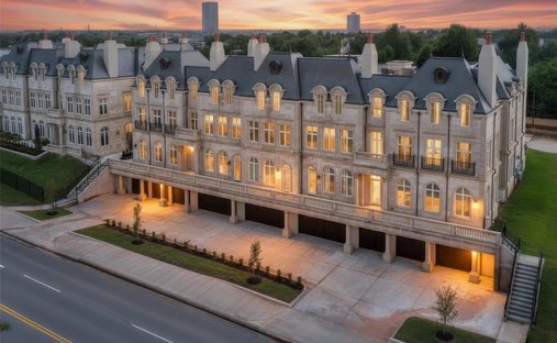 Condo in Oklahoma City, Oklahoma, United States 1