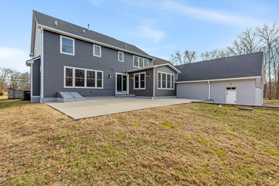 House in Hampton, New Jersey, United States 3 - 17016042