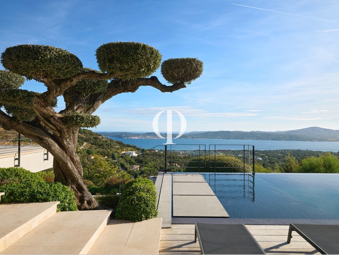 House in Grimaud, Provence-Alpes-Côte d'Azur, France 2 - 17010691