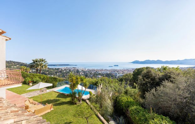 Villa in Le Plan, Cannes, France 1 - 17013310