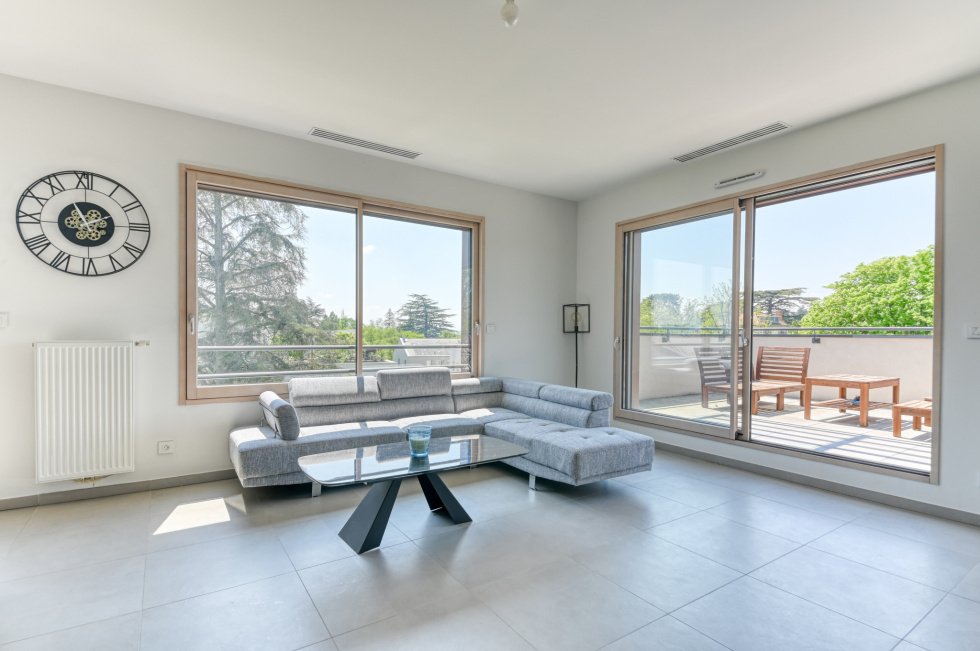 Apartment in Saint-Cyr-au-Mont-d'Or, Auvergne-Rhône-Alpes, France 2 - 17010778