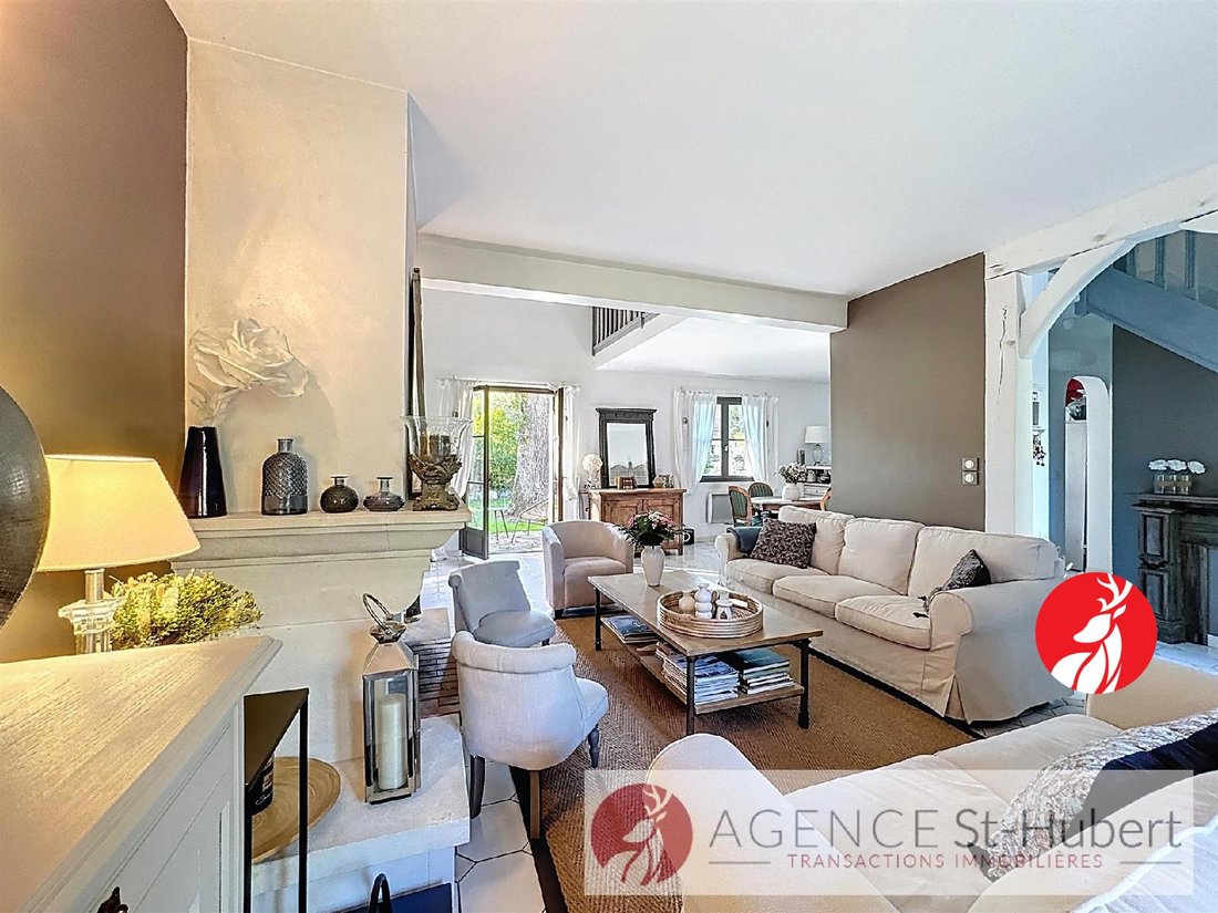 House in Arbonne-la-Foret, Ile-de-France, France 3 - 17010800