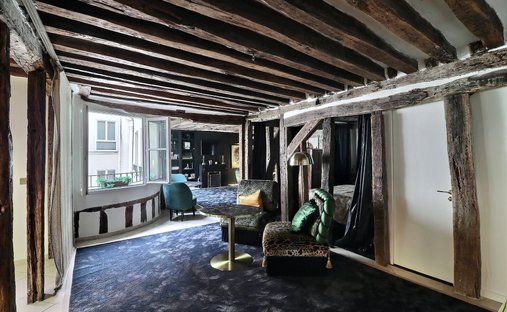 Apartment in Monnaie, Paris 6e Arrondissement, Paris 1