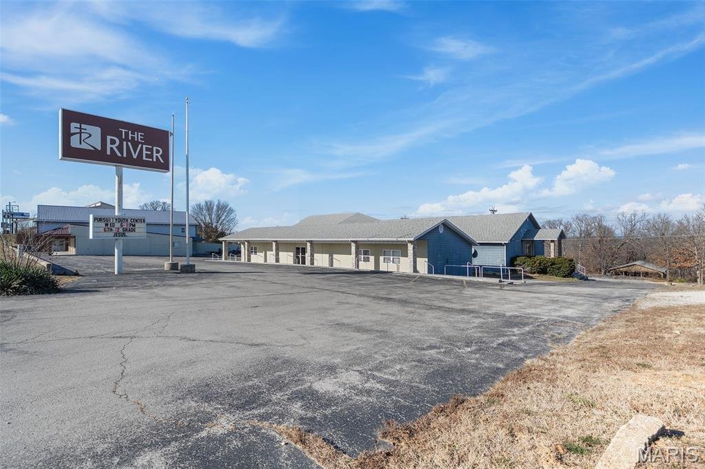 House in Waynesville, Missouri, United States 2 - 17014396