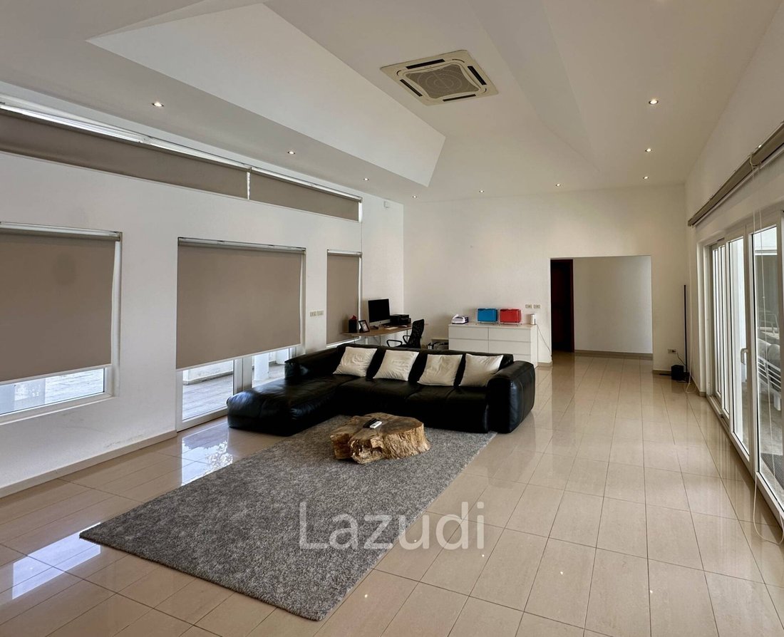 Villa in Pattaya City, Chon Buri, Thailand 2 - 17011598