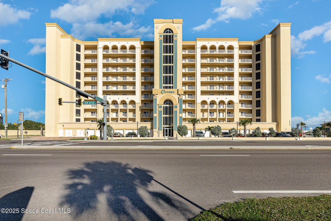 Condo in Indian Harbour Beach, Florida, United States 3 - 17014187