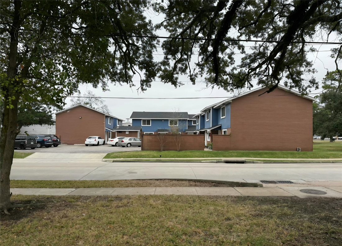 Alvin, Texas, United States 3 - 17014330