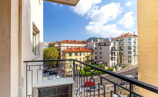 Wohnung in Le Port, Nizza, Frankreich 1