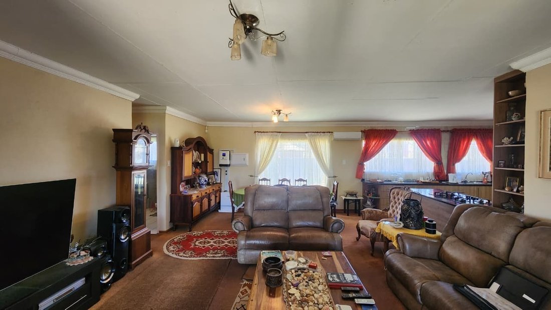 Estate in Seshego-A, Limpopo, South Africa 5 - 17012078