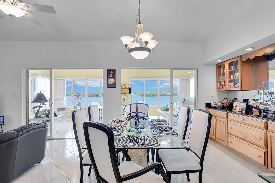 House in Key Colony Beach, Florida, United States 5 - 17016846