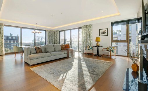 Villa in Campden Hill, Kensington And Chelsea, England 1