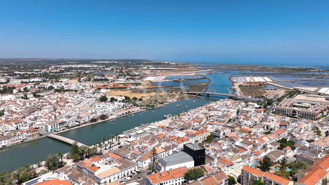 Apartment in Tavira (Santa Maria e Santiago), Algarve, Portugal 1 - 17011786