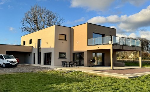 House in Terres-de-Caux, Normandy, France 1