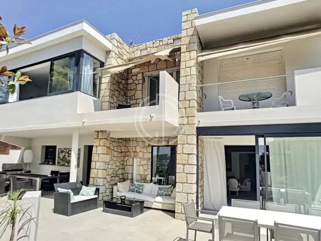 Villa in Vieux Cannet, Le Cannet, France 5 - 16990965