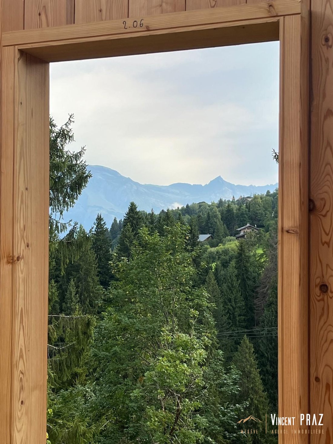 Chalet in Megève, Auvergne-Rhône-Alpes, France 5 - 17010384