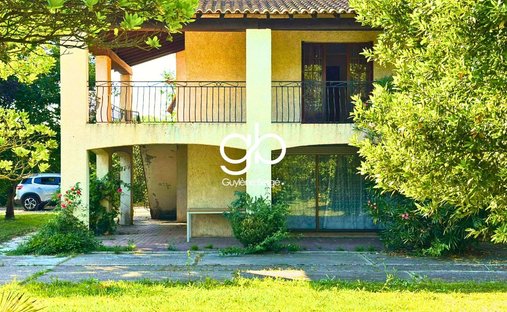 House in Ouest, Prades-le-Lez, France 1