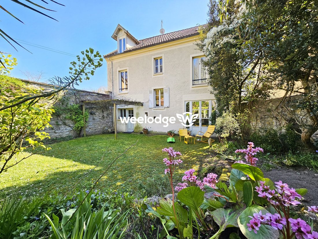 House in Conflans-Sainte-Honorine, Ile-de-France, France 1 - 16568177