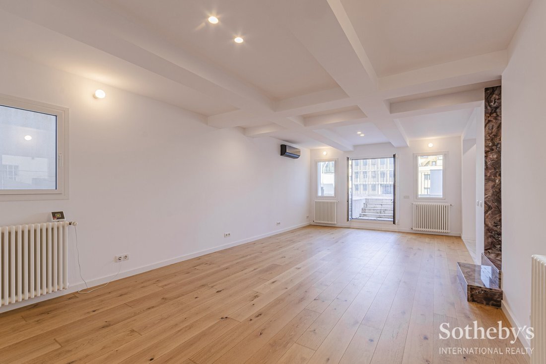 Apartment in Eixample, Barcelona, Spain 5 - 14227507