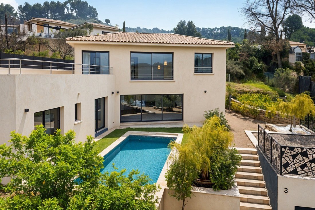 House in Le Castellet, Provence-Alpes-Côte d'Azur, France 2 - 17015044
