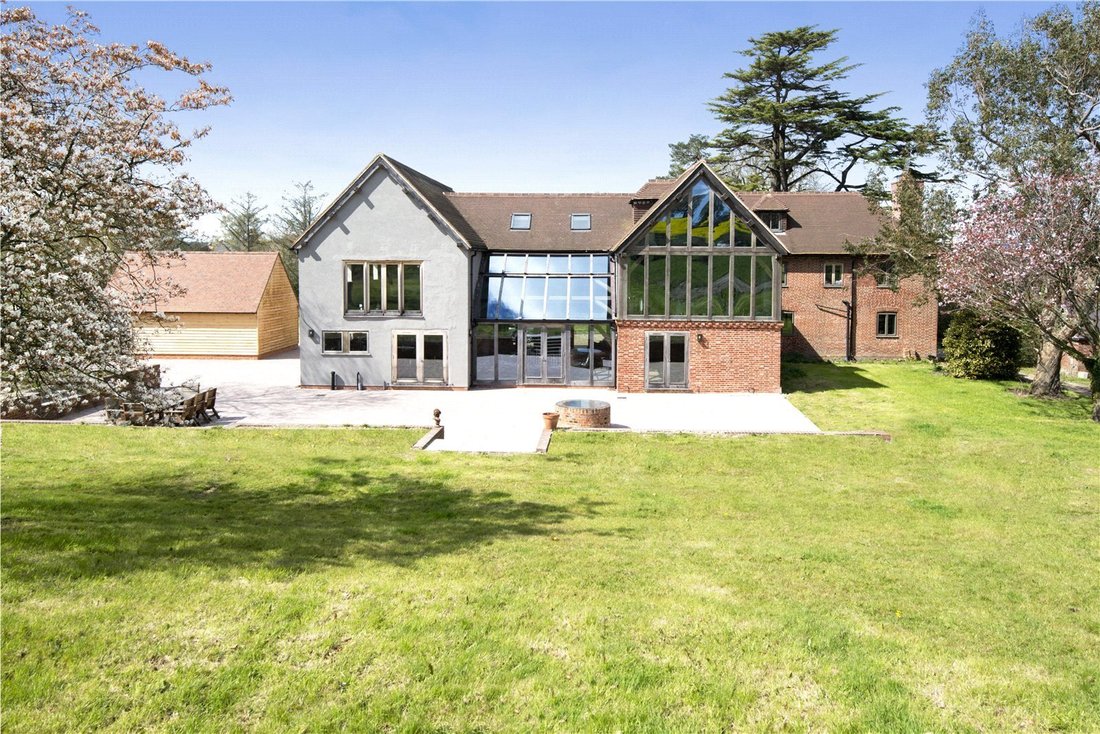 House in Edenbridge, England 4 - 17010887