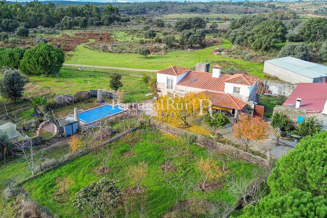 Estate in Alcains, Castelo Branco District, Portugal 5 - 16871230