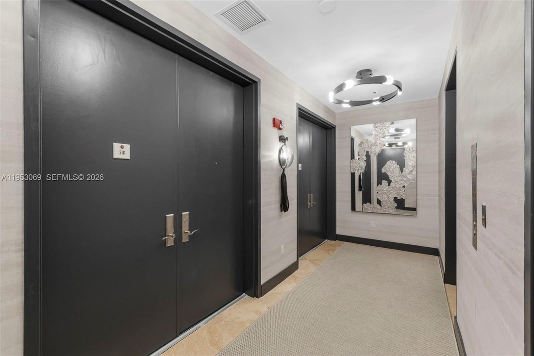 Condo in Miami Beach, Florida, United States 2 - 17014792