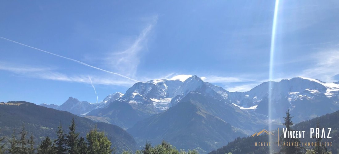 Chalet in Saint-Gervais-les-Bains, Auvergne-Rhône-Alpes, France 2 - 17010461