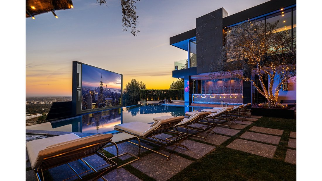 House in Los Angeles, California, United States 1 - 17015244