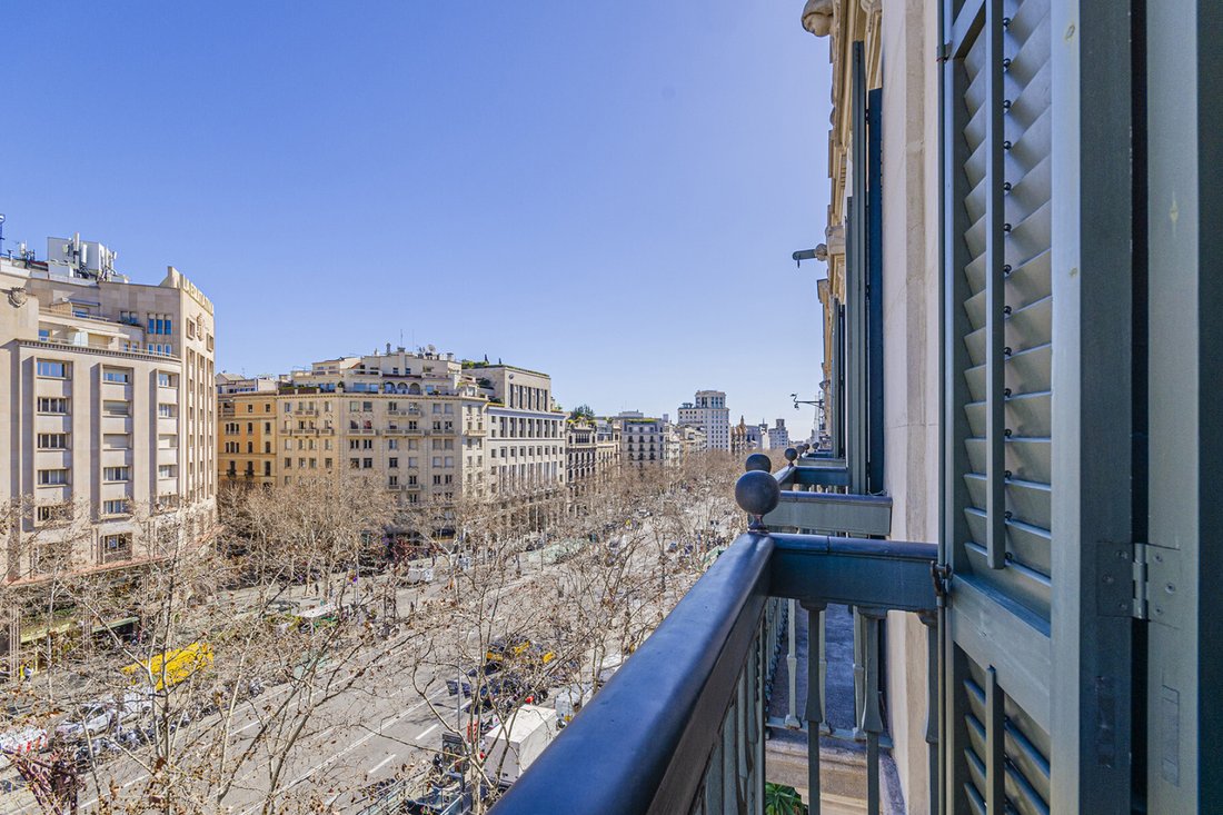 Apartment in Eixample, Barcelona, Spain 5 - 13935404