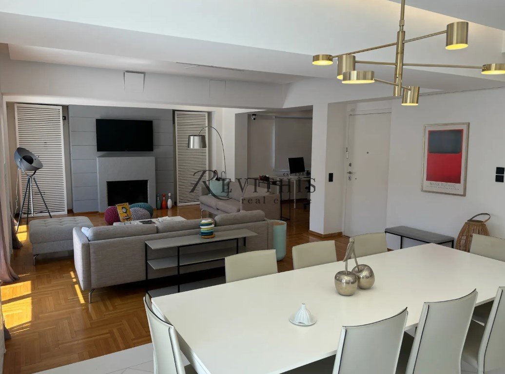 Apartment in Sunoikia Kolonakiou, 1st District of Athens, Athens 5 - 17009819
