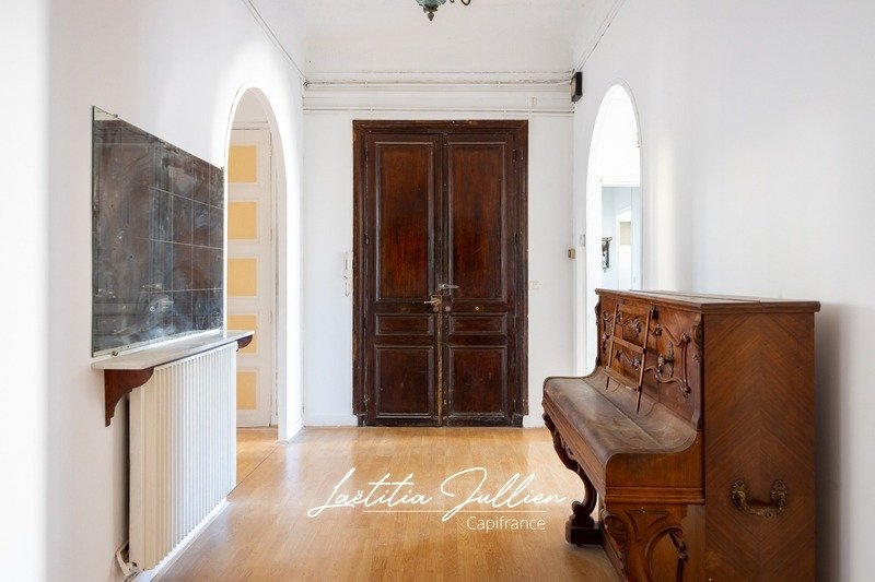 Apartment in Périer, 8e Arrondissement, Marseille 1 - 17015438
