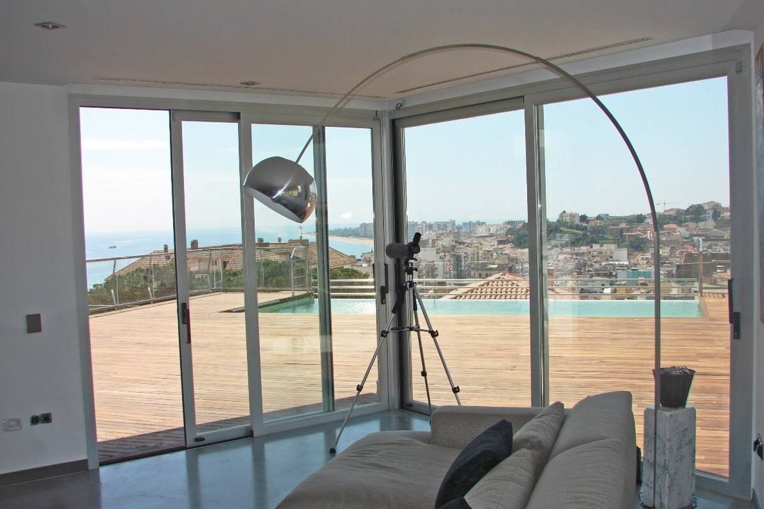 House in Blanes, Catalonia, Spain 2 - 1029596