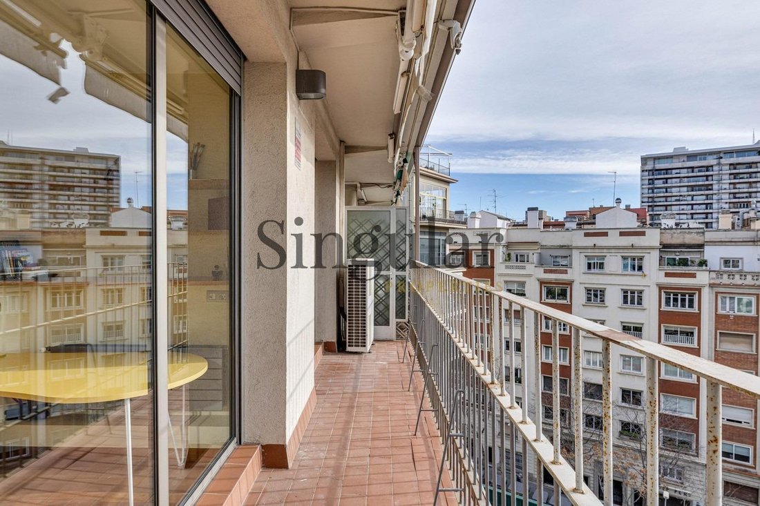 Apartment in Les Corts, Barcelona, Spain 2 - 17014903