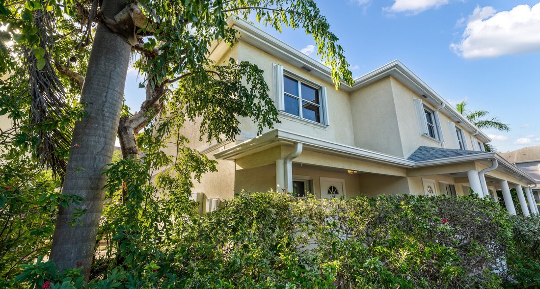 Apartment in George Town, George Town, Cayman Islands 1 - 16948167