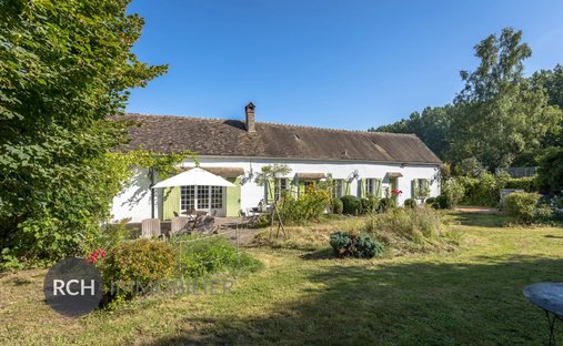 House in Bazainville, Ile-de-France, France 1