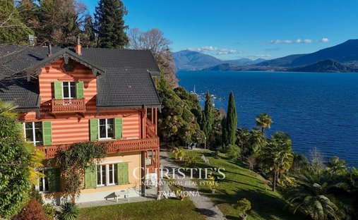 Villa in Ghiffa, Piedmont, Italy 1