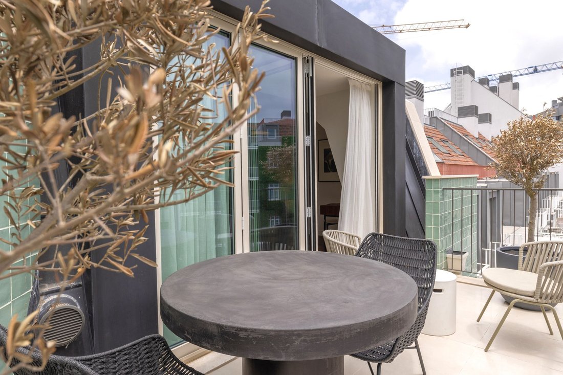 Apartment in Arroios, Lisbon, Portugal 5 - 17017386