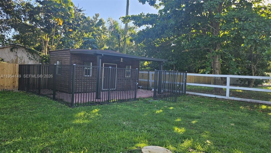 House in Miami, Florida, United States 2 - 17016943