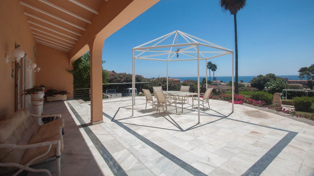 Villa in Estepona, Andalusia, Spain 4 - 17017419
