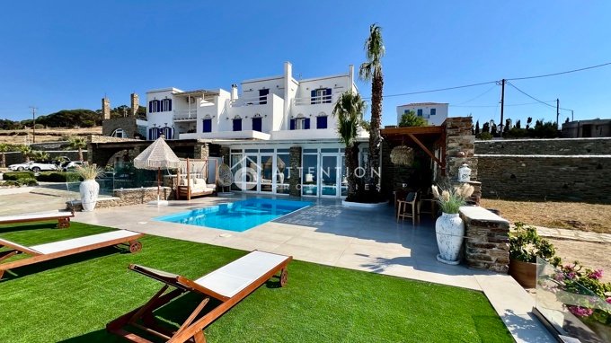 Villa in Tinos, Aegean, Greece 1 - 17017009