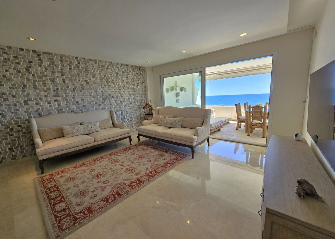 Apartment in Estepona, Andalusia, Spain 2 - 17017184