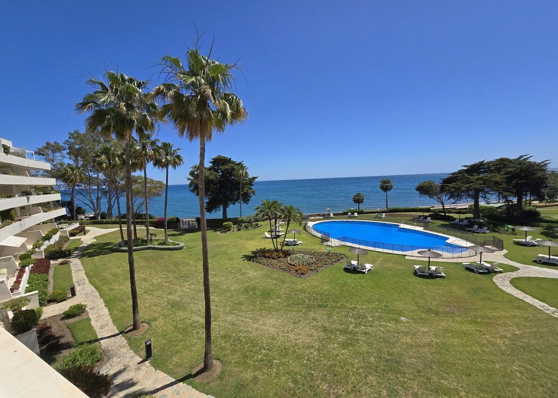 Apartment in Estepona, Andalusia, Spain 1 - 17017184