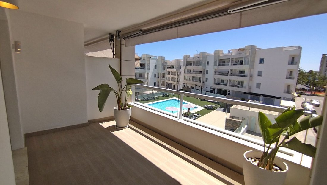 Apartment in San Pedro de Alcantara, Andalusia, Spain 1 - 17017219