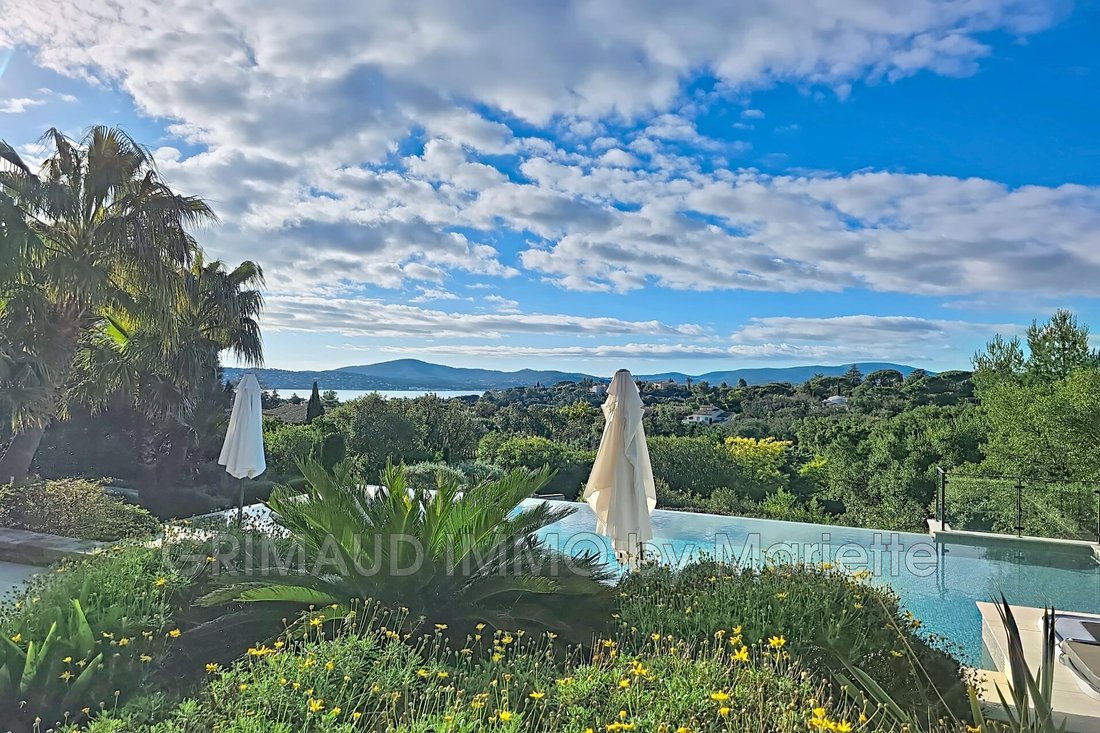 Villa in Grimaud, Provence-Alpes-Côte d'Azur, France 1 - 17017369