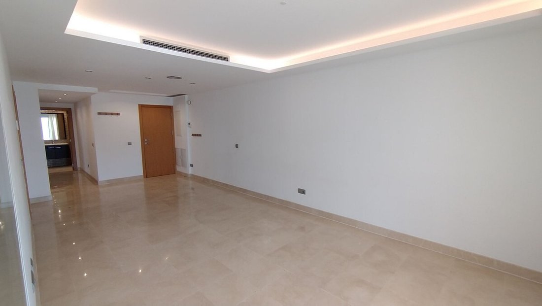 Apartment in San Pedro de Alcantara, Andalusia, Spain 4 - 17017219