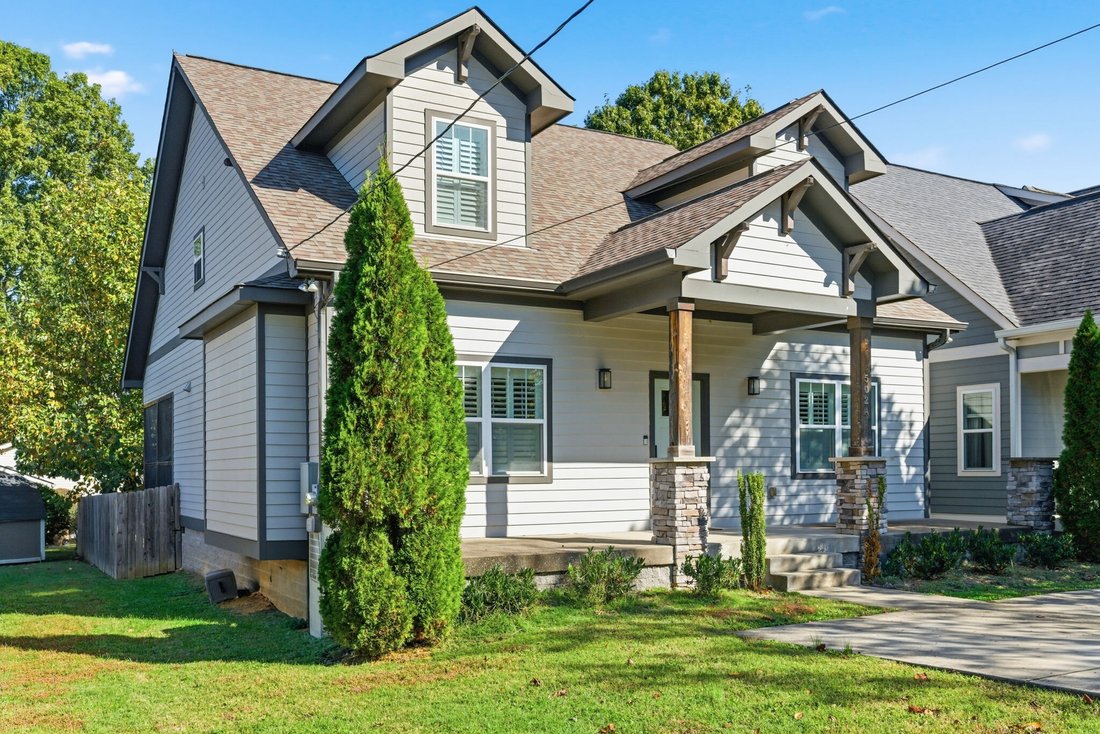 Co Op in Nashville, Tennessee, United States 3 - 17017000