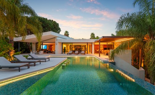 Villa in Elviria-Cabopino, Marbella, Spain 1