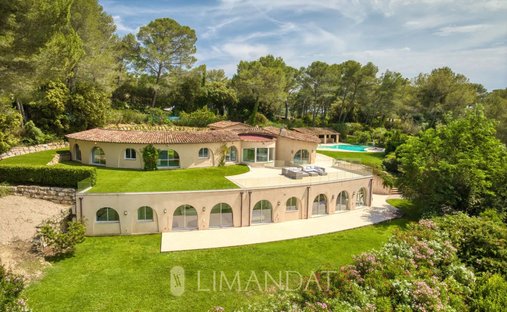Villa in Les Indes les-Groulles, Mouans-Sartoux, France 1