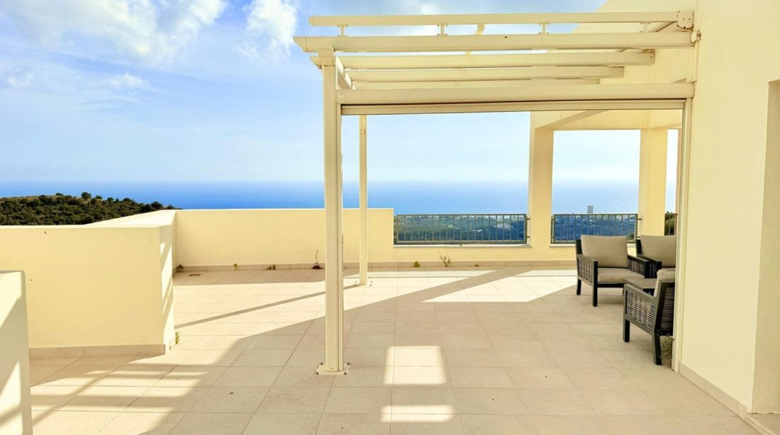 Apartment in Marbella, Andalusia, Spain 1 - 17017101