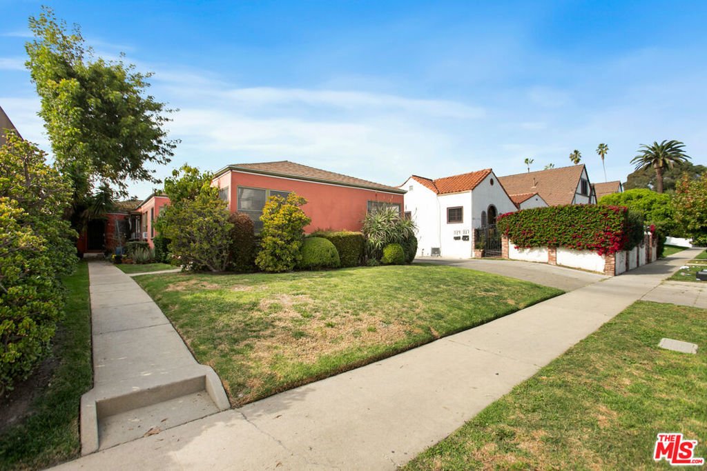 Los Angeles, California, United States 2 - 17017017